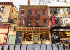 Elegant Midtown South Pop-Up Retail Space: A Blend of History and Versatility - Image 2