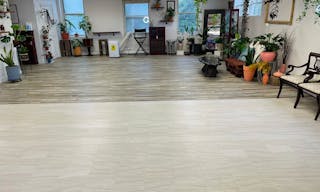 Charming, Spacious, Bright Studio - Image 0