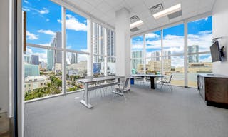 New concept in fully furnished offices for rent on a short term, temporary and virtual services - Image 32