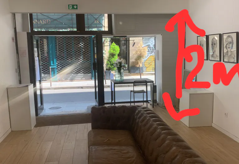 Élégant Showroom Boutique Ephémère in Paris - Image 3