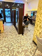 Boutique Shop For Rent - Prime Bordeaux - Near Place des Grands Hommes - Ideal Pop-Up Store - Image 3