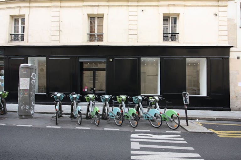 Le Marais Pop Up Boutique Saint-Gilles - Image 1