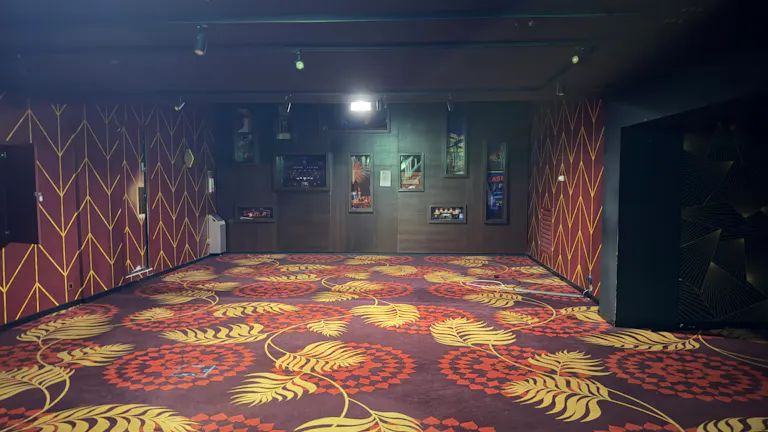 Unique 280 sqm Event & Showroom Space near Champs-Élysées - Image 0