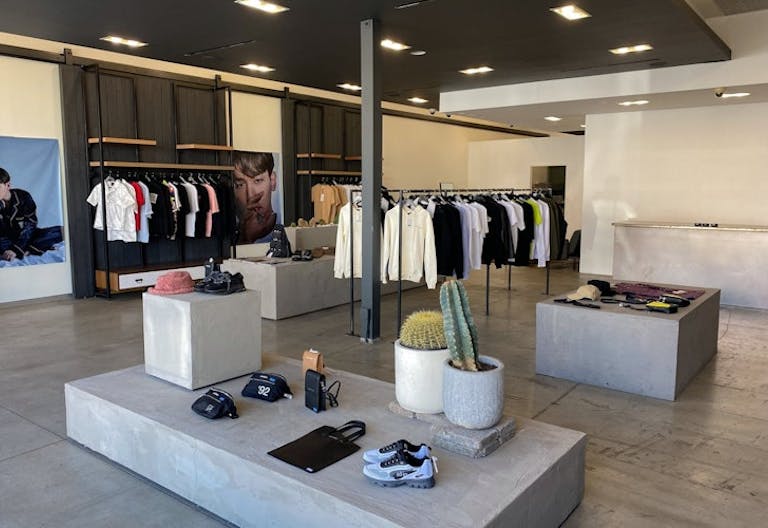 Luxury Retail Store on Melrose - Image 0
