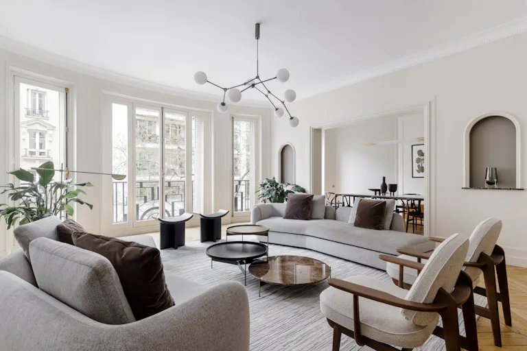Luxury architecturally-designed Haussmannian apartment in Paris - Image 1