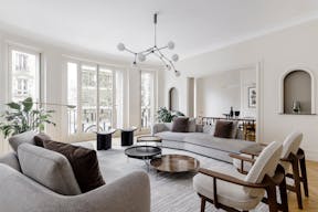 Luxury architecturally-designed Haussmannian apartment in Paris - Image 1