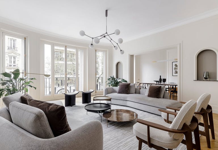 Luxury architecturally-designed Haussmannian apartment in Paris - Image 1