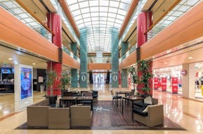 Shopping Mall Les Tanneurs - Lille - Cell B25 - Image 2