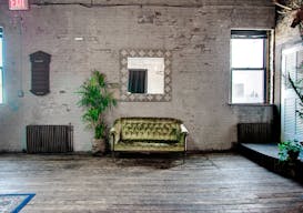 Unique Loft for Intimate Events & Photo / Video Shoots - Image 7