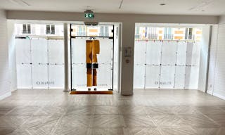 Boutique Coeur de St Germain des Pr�s - Image 1