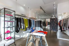 Retail space in Hampstead - Image 2