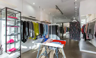 Retail space in Hampstead - Image 2