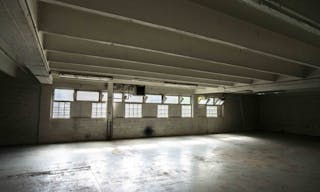 Unique Building Near Eiffel Tower - Ancien garage avec vue Tour Eiffel - Image 1