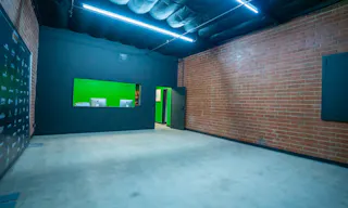 Exposed Brick Room for Photo shoot, Gallery space or Podcast - Image 1