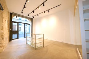 Galerie Boutique Turenne - au coeur du Marais - Image 4