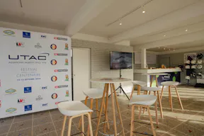 Salle de réunion ou espace évènementiel parfait - Image 2