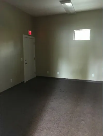 Storefront/Office space - Image 4