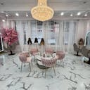 Elegant Pink Venue in Downtown NYC: Ideal for Glam Services & Stylish Events