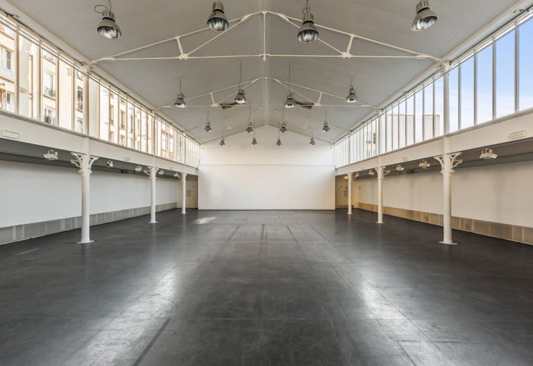 Unique Space in Le Marais - Image 1