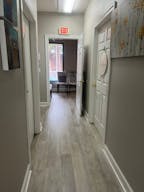 Beauty/wellness space for lease in excellent location! - Image 2