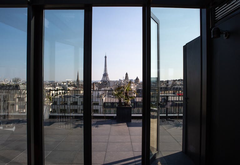 LOFT CHAMPS-ÉLYSÉES - Image 1