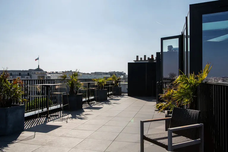 LOFT CHAMPS-ÉLYSÉES - Image 1