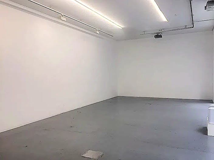 Beau Showroom de 250 m² pour la fashion week - Image 4