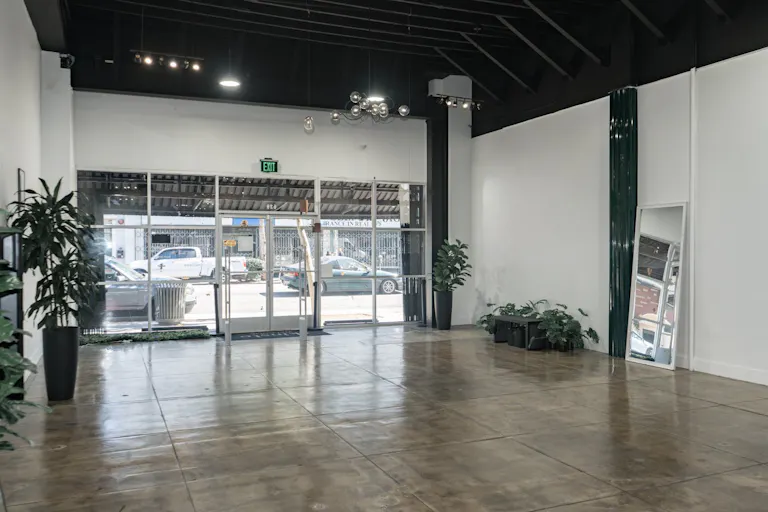 Versatile & Spacious 3000 sq.ft Space - Centrally located in the heart of San Pedro - Image 1