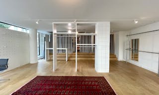 Parisian Pop-up store - Image 3