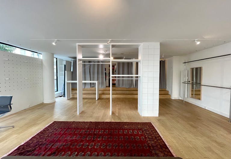 Parisian Pop-up store - Image 3