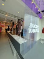 SHORT-TERM Melrose Avenue, 8406 - Image 2