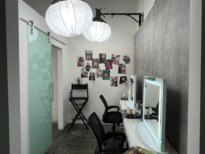 Orange County Studio - Image 1