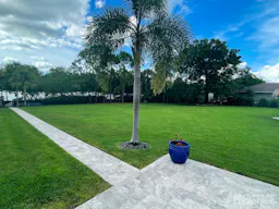 Waterfront Property for Indoor or Outdoor Events or Parties - Image 2