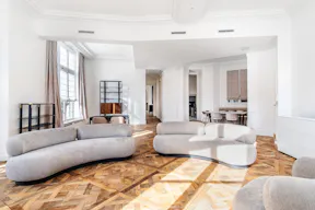 Showroom Place des Victoires Paris - Fashion week and private events - Image 0