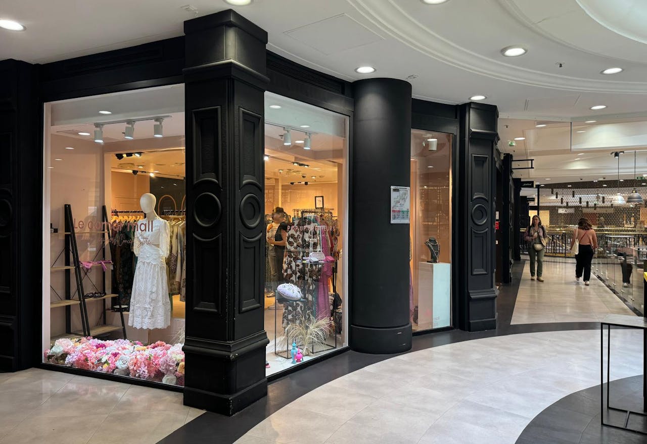 Perfect pop up store in Paris XVI PASSY - Image 1