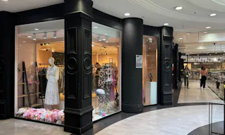 Perfect pop up store in Paris XVI PASSY - Image 1