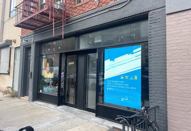 Empire Blvd Pop Up Shop Available BK Lefferts / Crown Heights - Image 0
