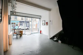 Cosy Pop-Up Space in Bethnal Green - Image 3