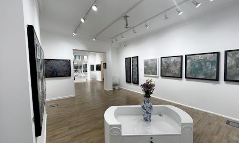 Sleek Art Gallery in Fitzrovia - Image 0