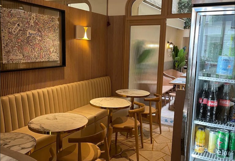 Lieu chic au coeur du Marais - Image 1