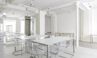 230 Coeur Marais Showroom - Image 3