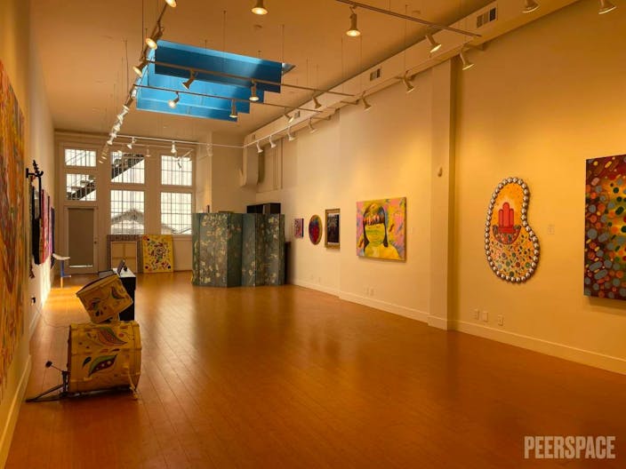 Beautiful Art Gallery ? Fine Art & Cultural Hub in Santa Monica - Image 3