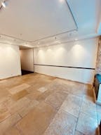 El�gant espace situ� au c?ur du 7�me arrondissement. - Image 7