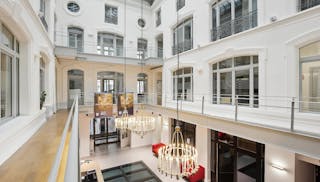 Espace de Prestige de 2000 m² sous Verrières (avec parkings) – Paris 9e - Image 11