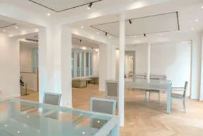 Rue Montmorency Boutique/Showroom - Image 6