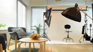 Downtown DC Studio Loft with Gorgeous Natural Light - Image 5