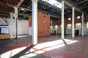 Large Open Venue on Brick Lane - Image 3
