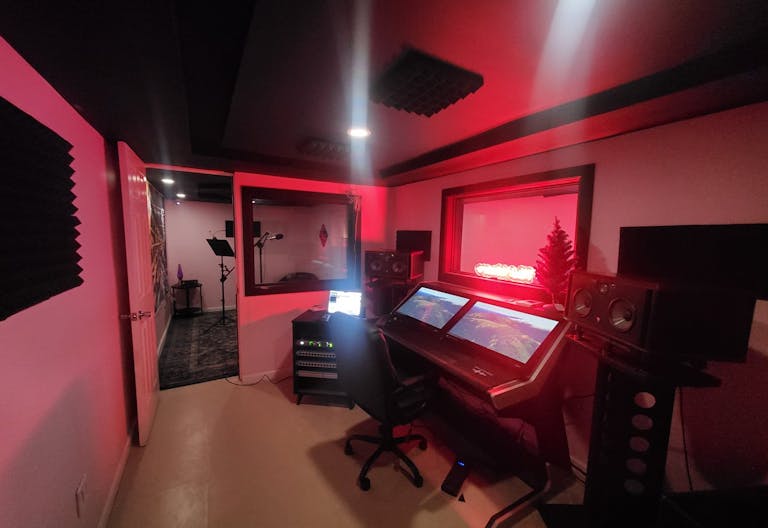 Recording Studio located on Metropolitan Ave. Forest Hills - Image 0