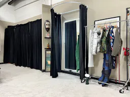 Atlantic Station Photo Studio Loft - Image 3
