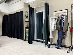 Atlantic Station Photo Studio Loft - Image 3